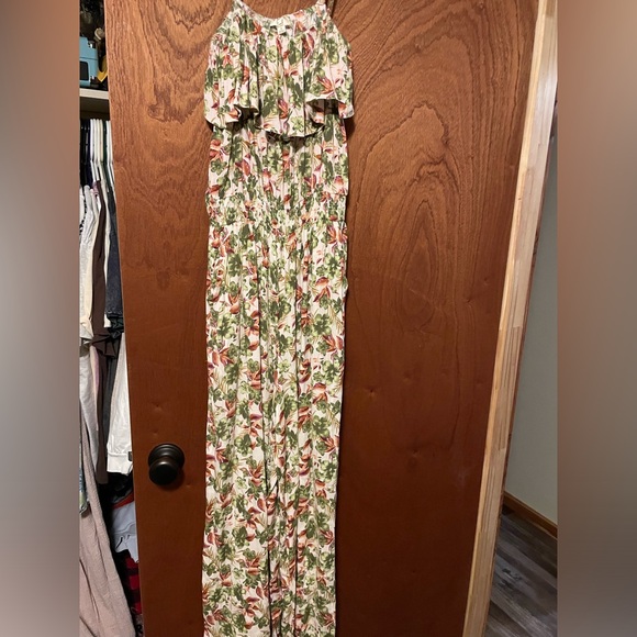 Stunning Romper - Picture 1 of 5